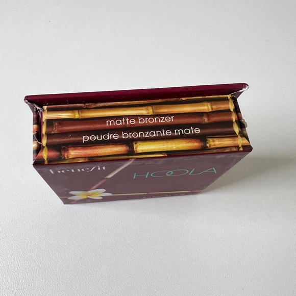 Benefit Cosmetics Hoola matte Bronzer. - Picture 6 of 6